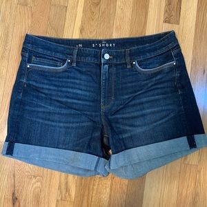 White House Black Market 5” Shorts